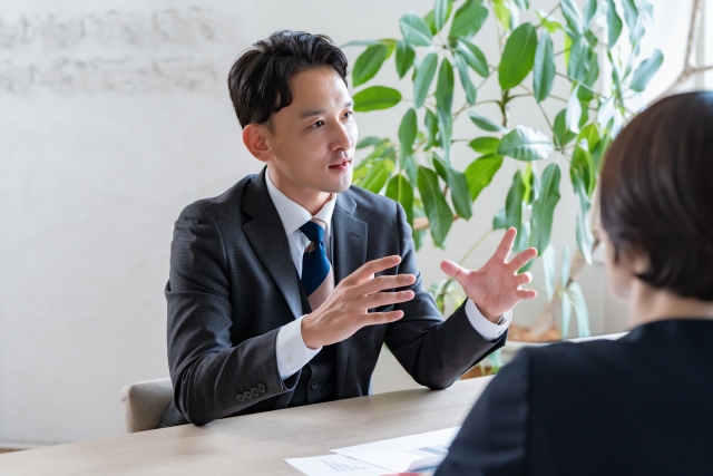 採用支援